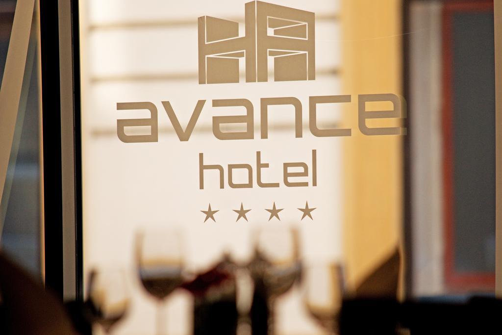 Hotel Avance Братислава Экстерьер фото